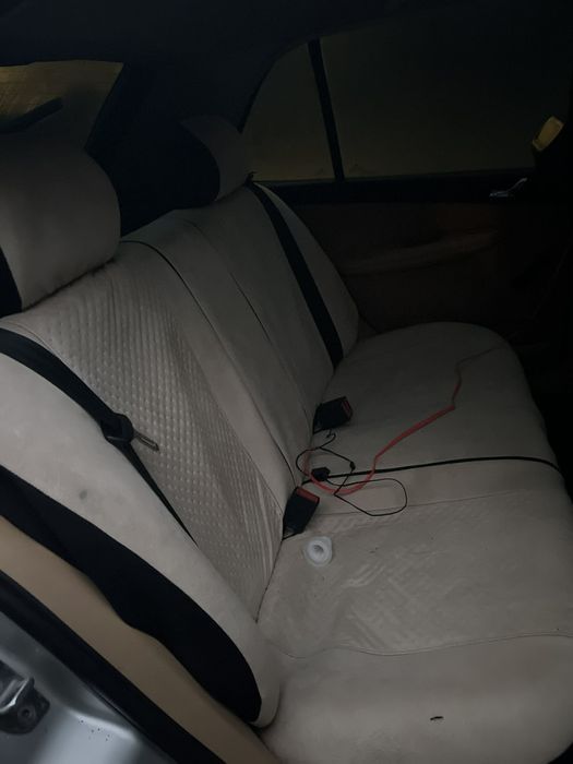 Vând mașina Skoda Fabia