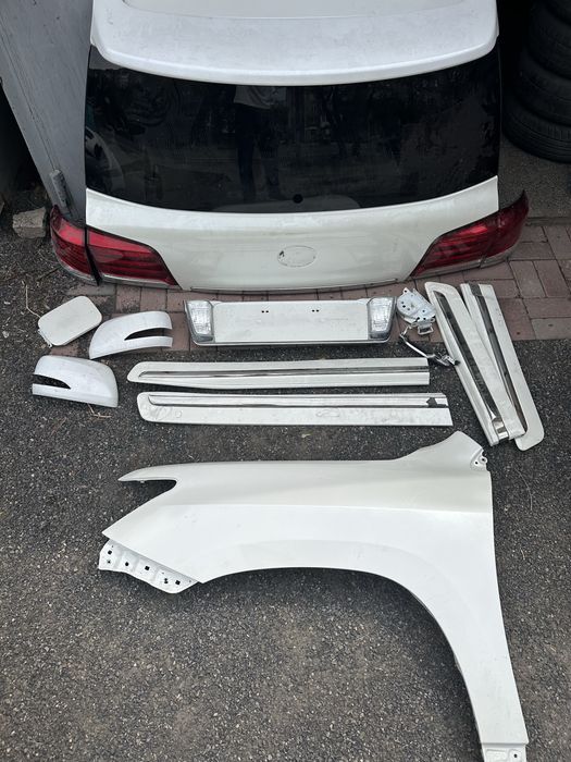 Детали от Lexus LX570