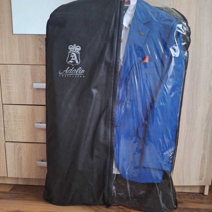 Costum baietii 15-16 ani