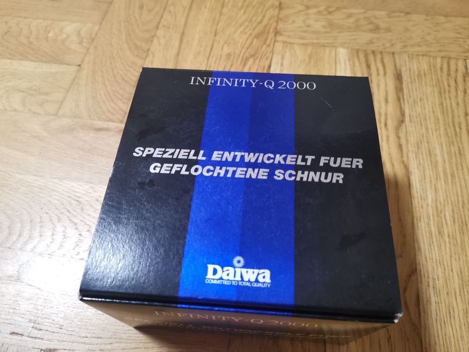 Макара Daiwa Infinity Q 2000