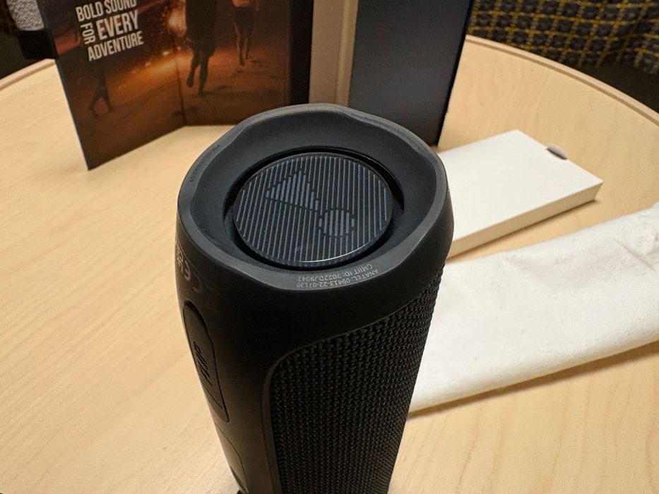 Boxa portabila JBL Flip Essential 2
