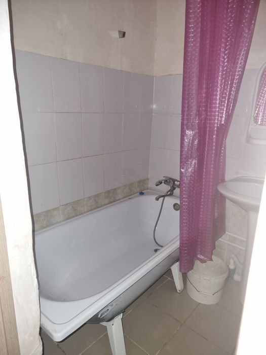 Продается квартира в микрорайоне