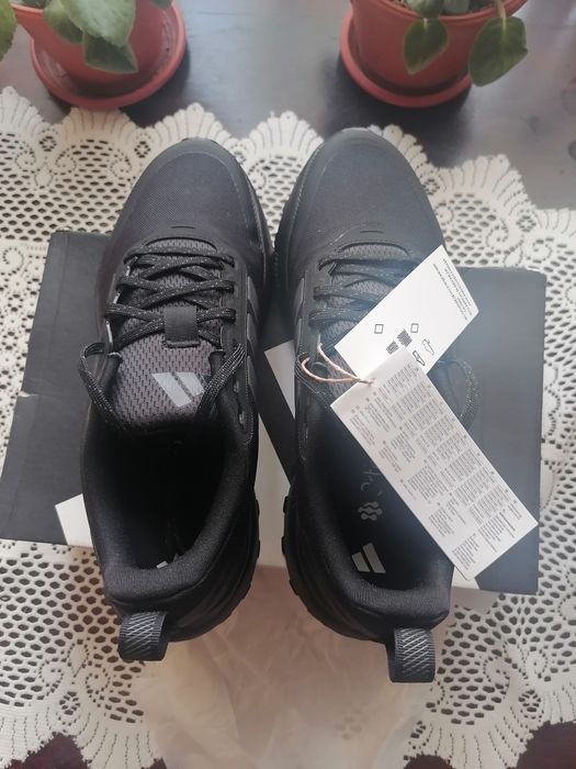 Маратонки Adidas