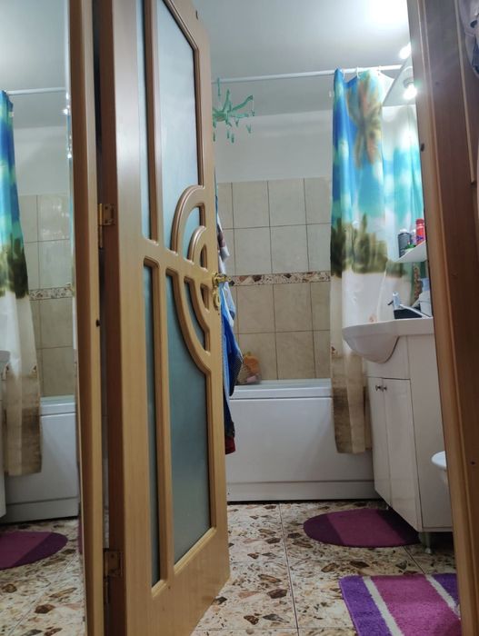 Vând garsonieră zona Dărmănești