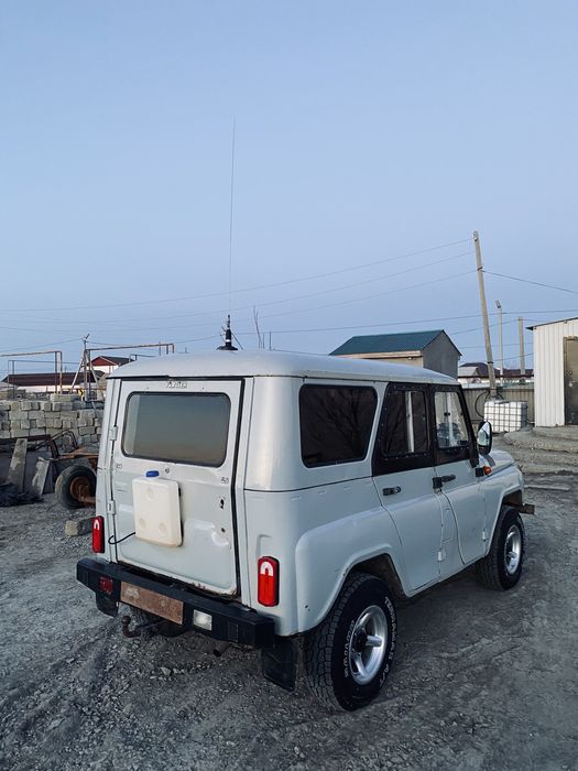 Уаз хантер 2005