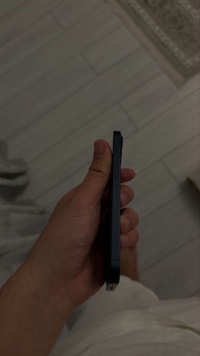 Продам iphone 13 256 gb