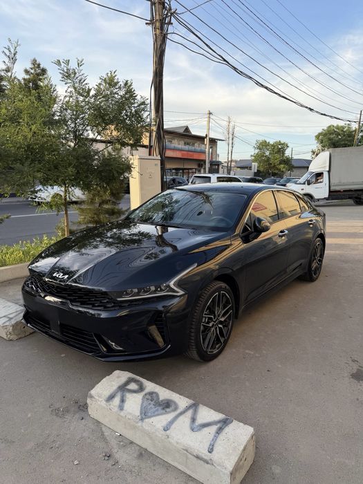 Kia K5 full pozitsiya