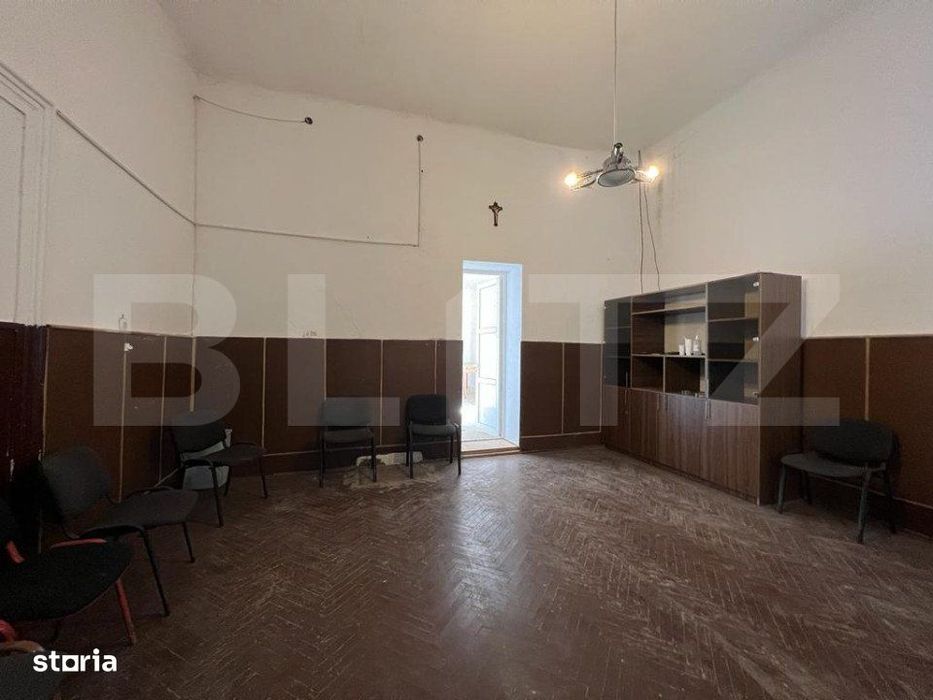 Spatiu Comercial de vanzare, 3 incaperi, 80 mp, zona exterior Nord