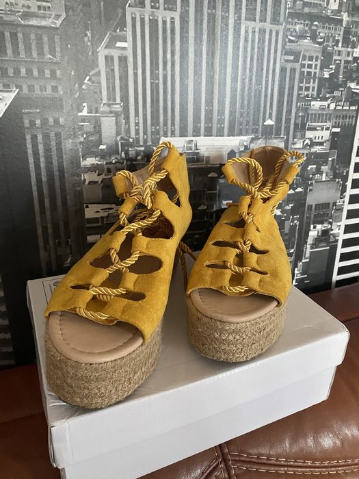 Sandale cu platforma Galbene din Piele Ecologica Intoarsa