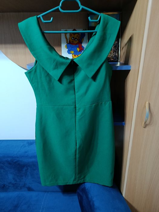 Rochie verde de seară