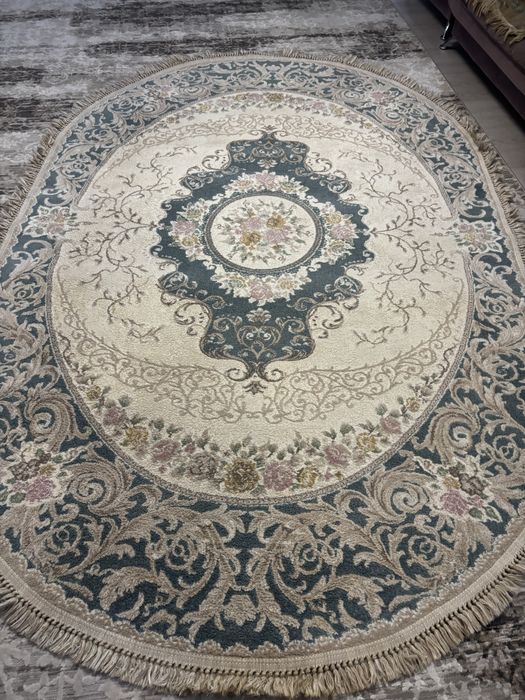 Продам ковер овальный 3х2