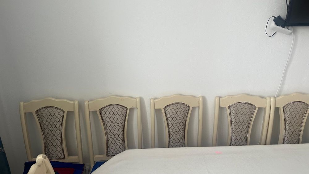 Стулья для гостиной