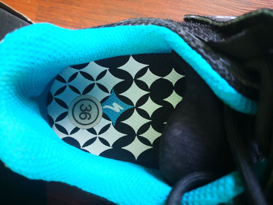 Pantofi dama masura 36 Specialized ciclism bicicleta