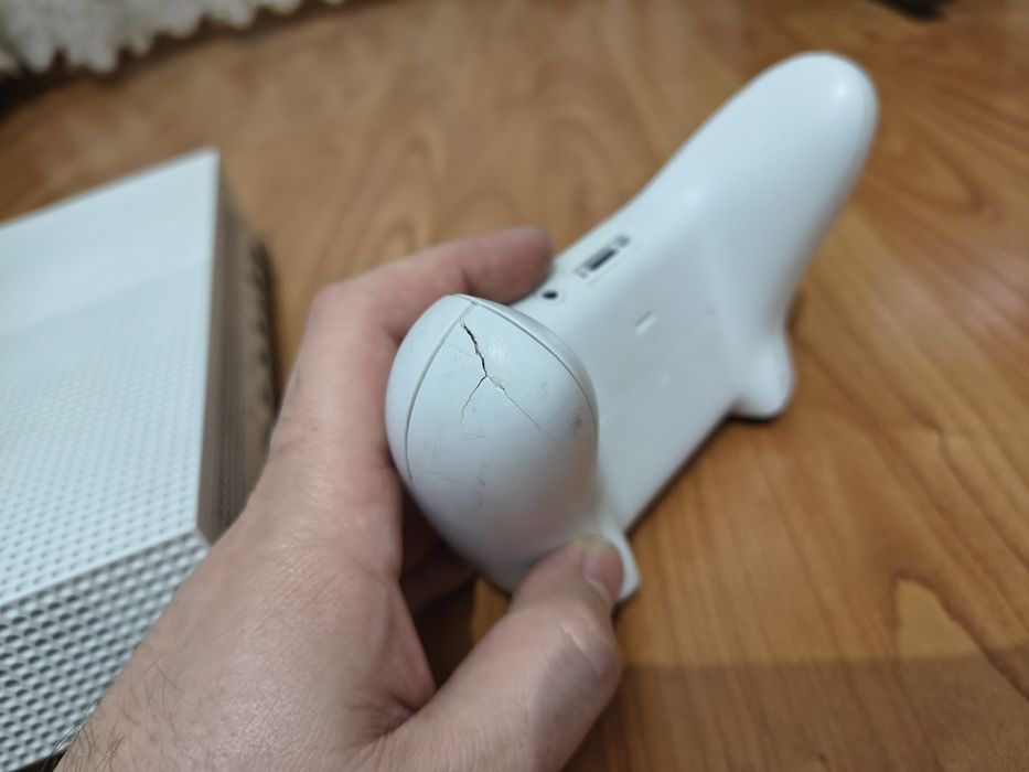 Xbox One S versiunea cu DVD , 500gb