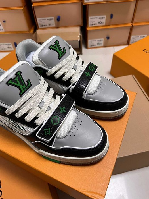 Adidasi Louis Vuitton Trainer Premium