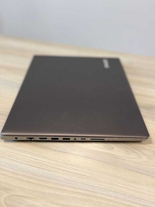 Lenovo IdeaPad 520 - 15,6”, Intel Core i7 - 8550U, 8GB RAM, 120GB SSD