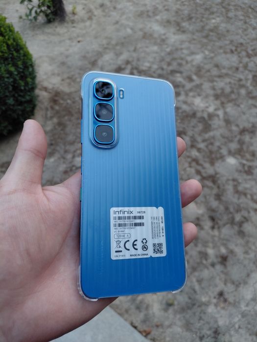 infinix Hot 60i blue