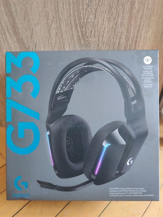 Чисто нови Logitech G733 слушалки
