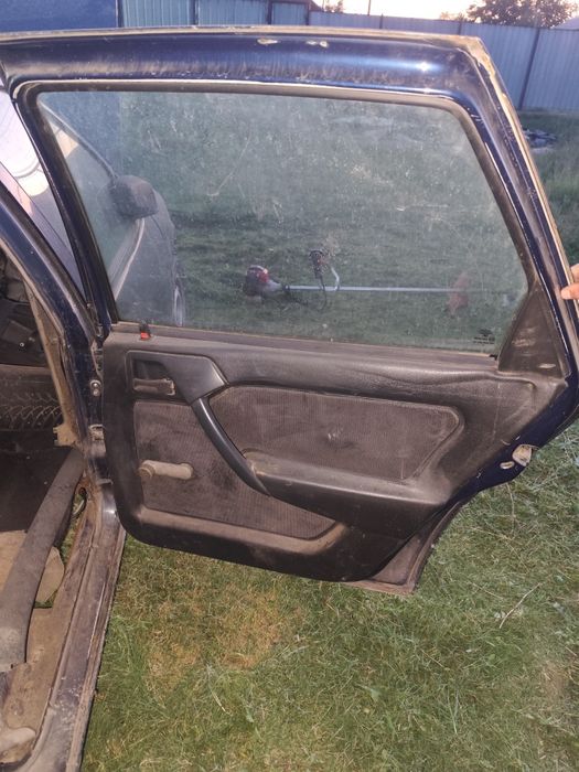 Опель Вектра 1.6