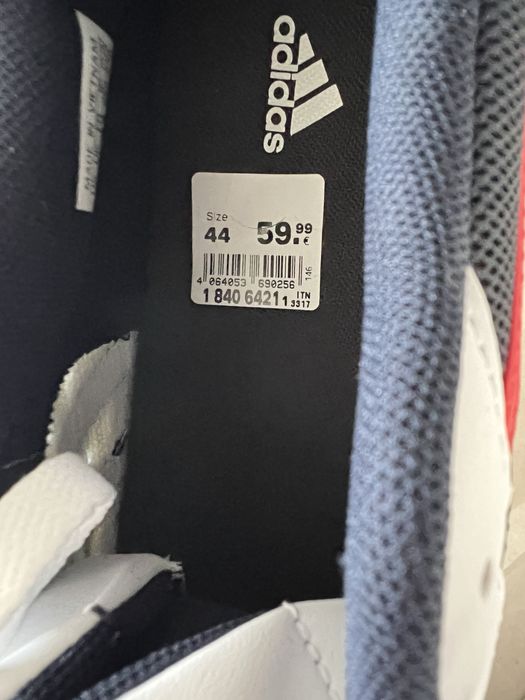 Adidas мъжки обувки нови