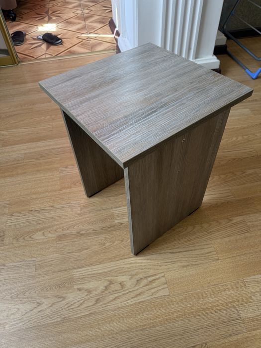 Табуретки кухонные