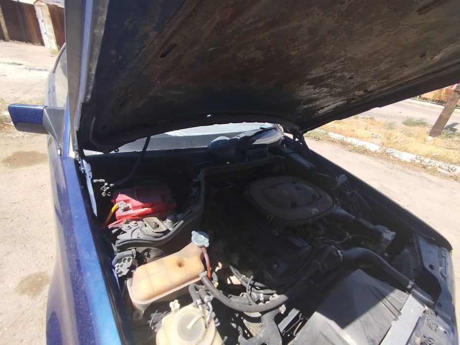 Продам машину Мерседес