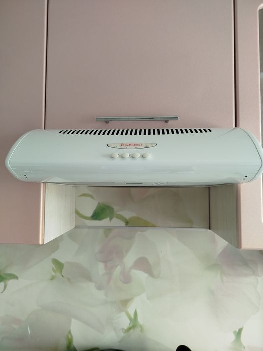 Продается вытяжка