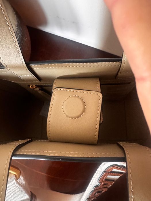 Karl Lagerfeld чанта