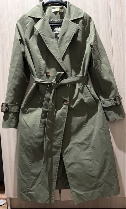Продам Тренч 42 размер