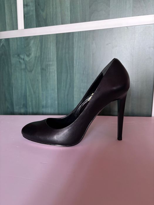 Туфли женские вечерние 38 размер