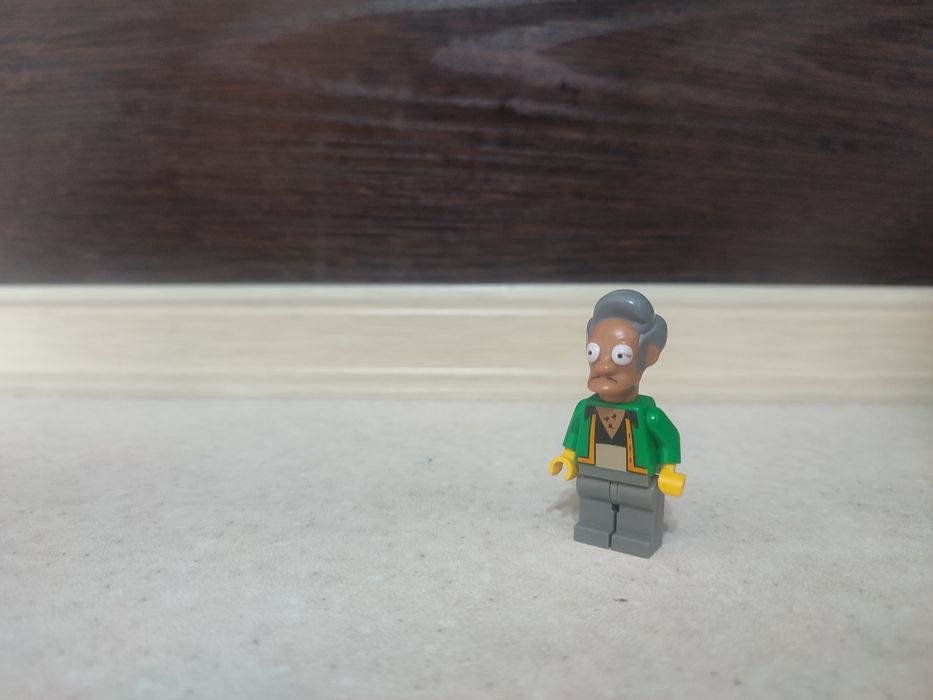 Конструктор Лего lego Симпсоны Апу Нахасапимапетилон минифигурка