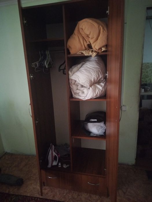Продам мебель шкаф