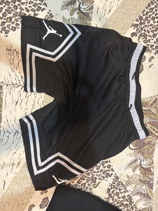 Pantaloni jordan M