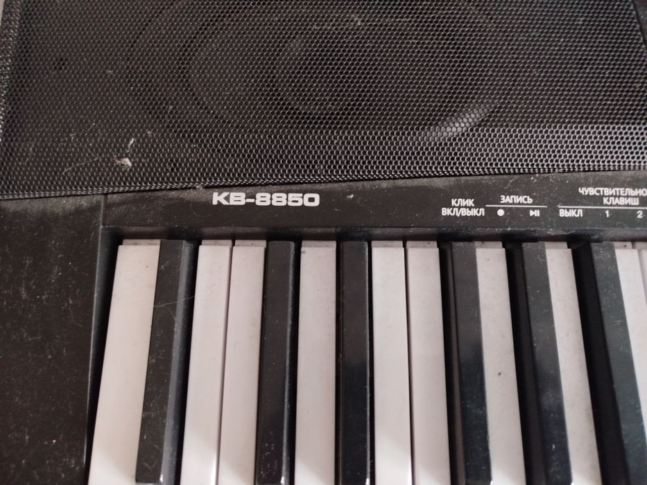 Продам электропианино