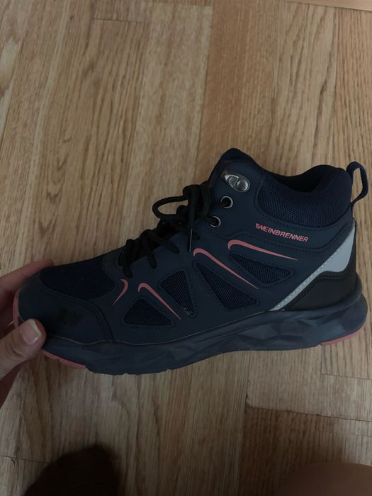 Зимний кроссовка 38 размер жаңа