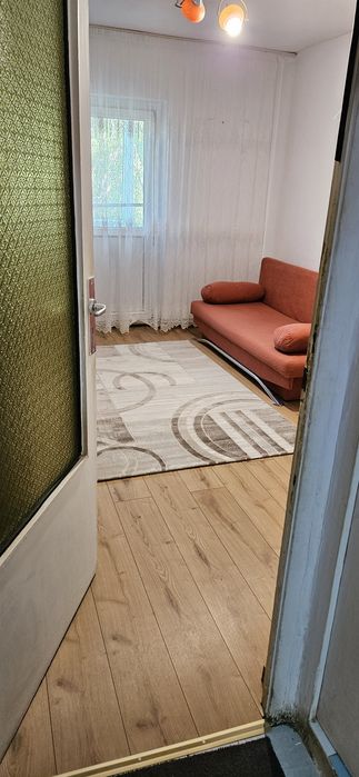 Garsonieră de închiriat