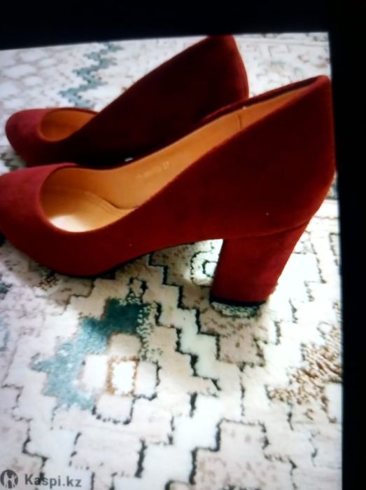 Продам туфли удобная колодка