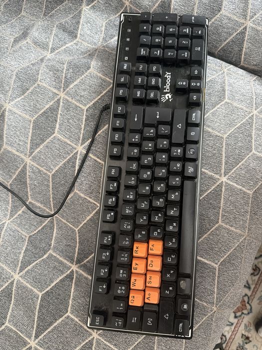 Клавиатура блади