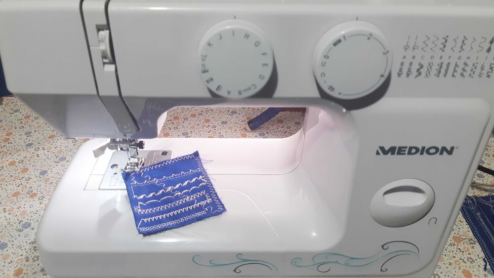 Mașină de cusut Medion
