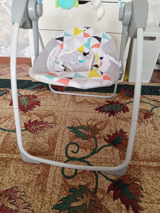 Продам детскую люльку-качалку