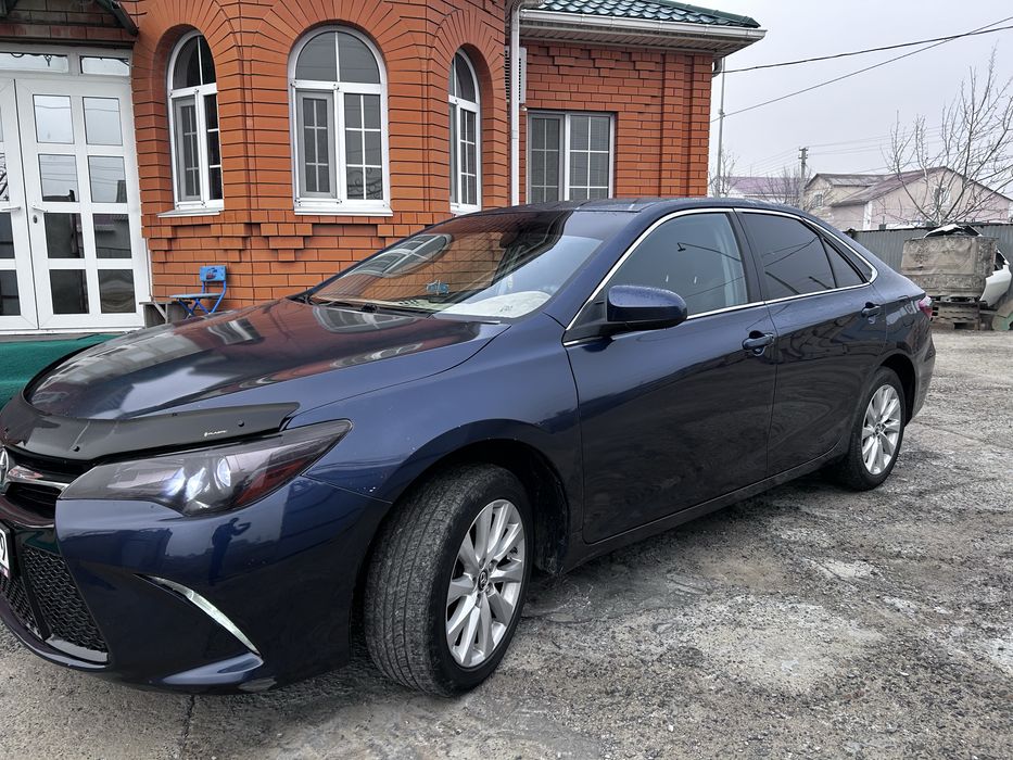 Автомашина Тойота Камри