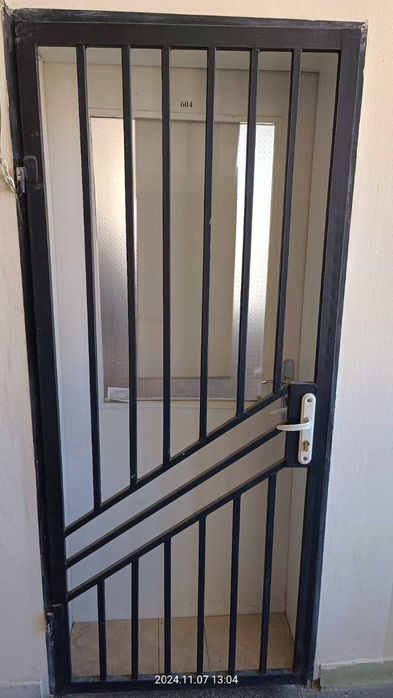 Продава се Офис в Сливен, Център - 18 кв.м за 723 €/кв.м - Снимка #2