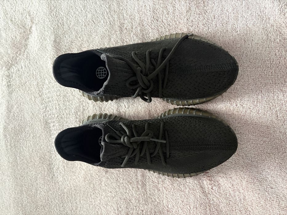 Adidas Yeezy 350 V2 Cinder Black