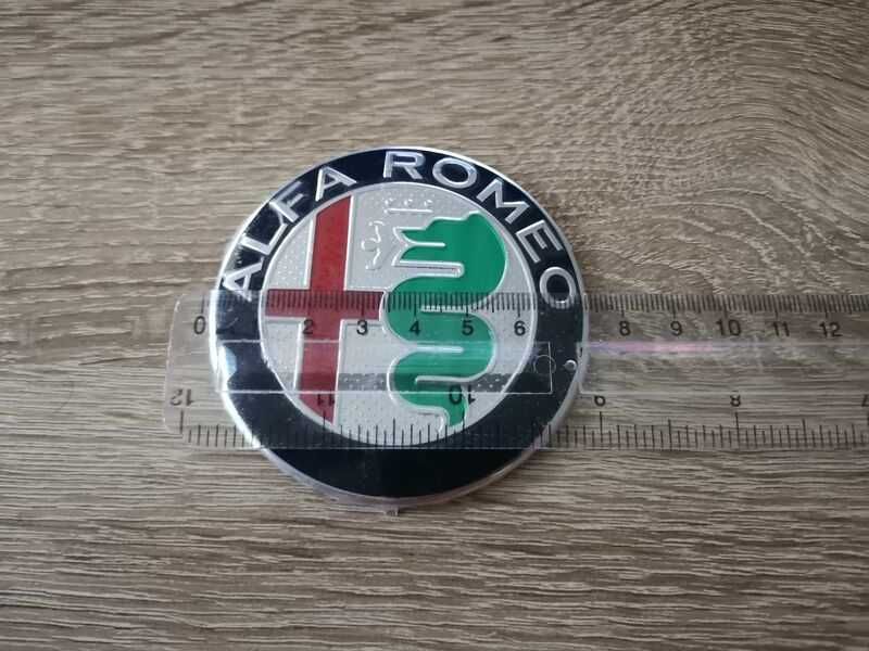 Емблема Alfa Romeo