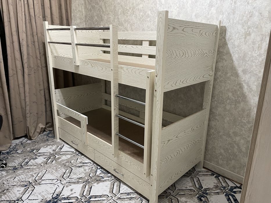 Ikki etajli kravat yetkazib berish bepul