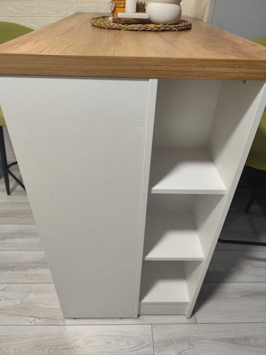 Бар маса +2 бр. бар столове