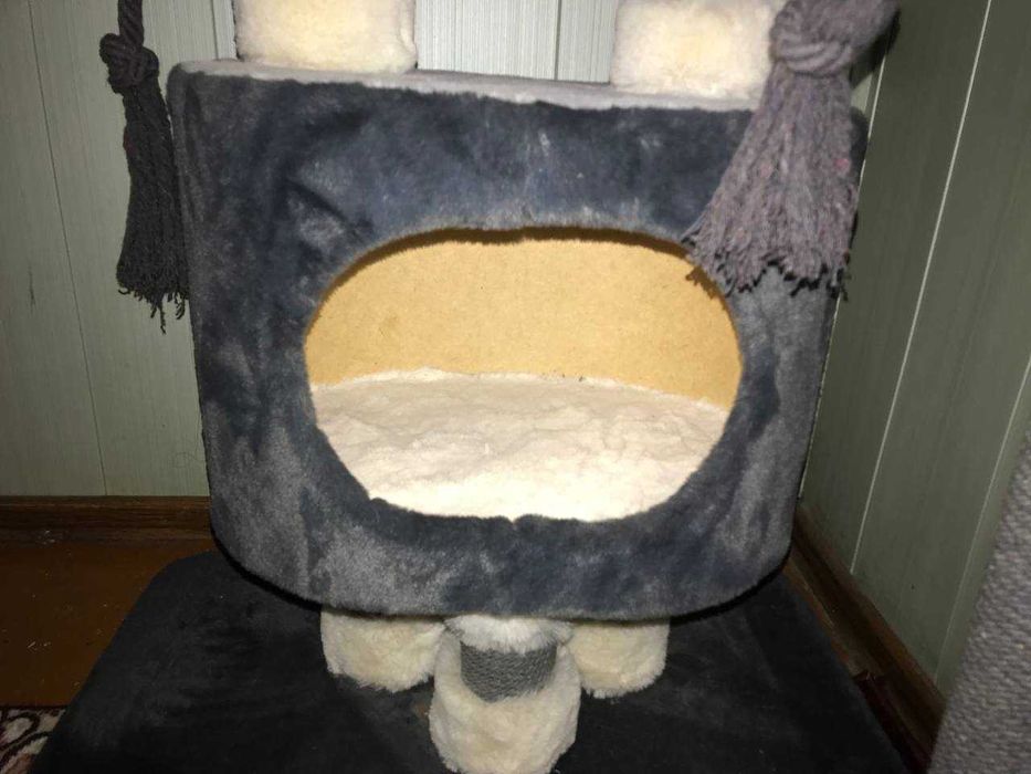 Продам 3-этажный домик для кошек