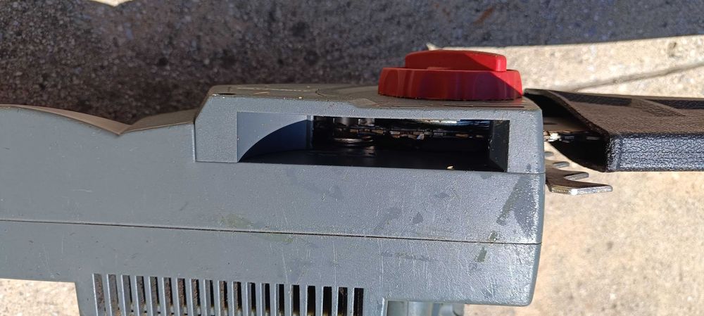 Електрически верижен трион 2000 W с оригинална шина и верига OREGON 40 см