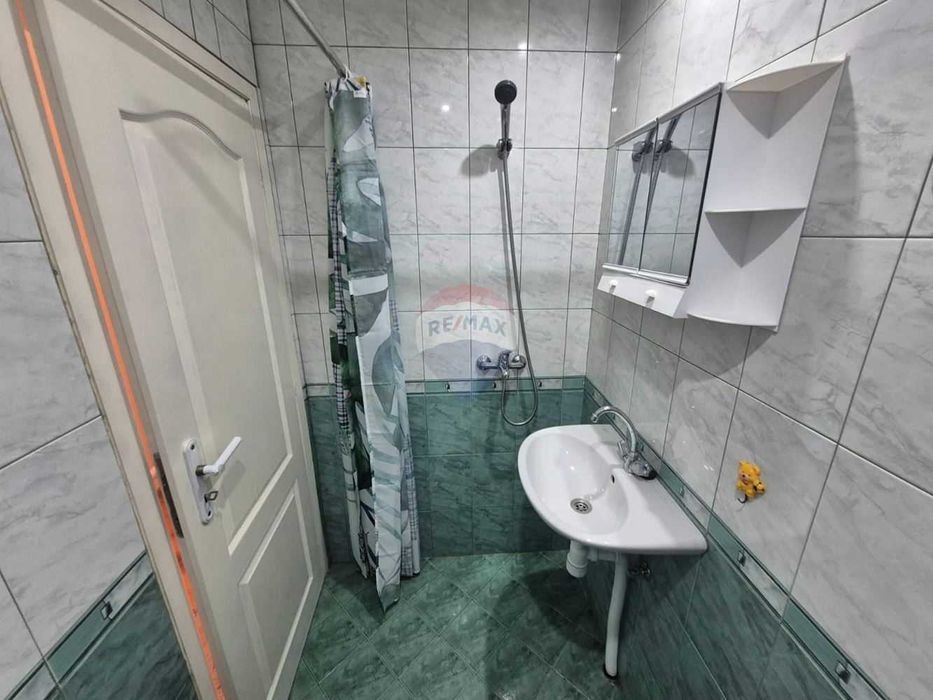 Двустаен апартамент под наем, Колхозен пазар, гр. Варна ДВ 4228