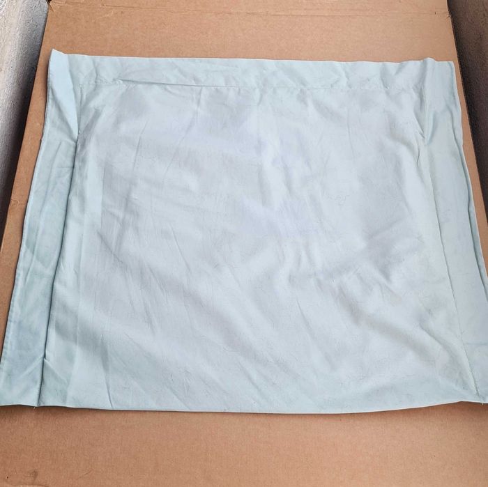 Различни калъфи за възглавници сини